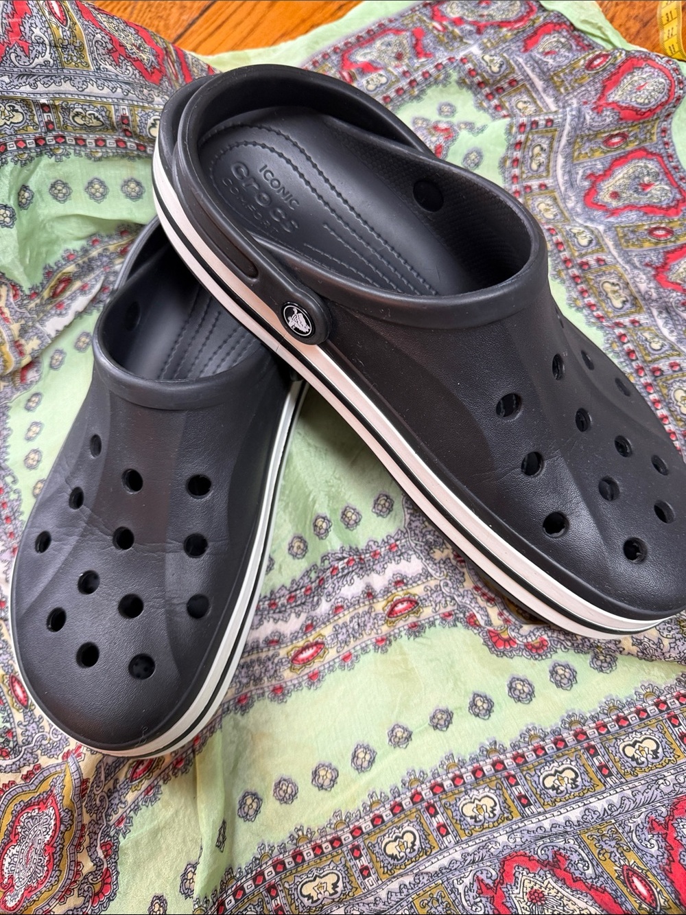 CROCS Bayaband Clifs in black with white sole stripes. Men’s Size 12.